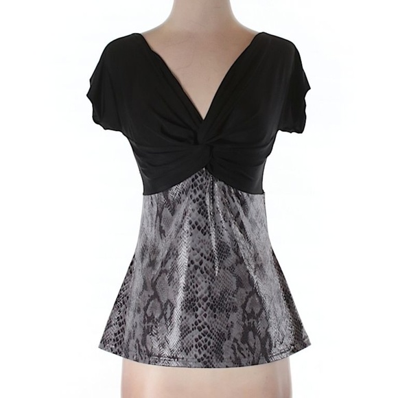 CASTING Short Sleeve v-neck patterned Top - Picture 1 of 2